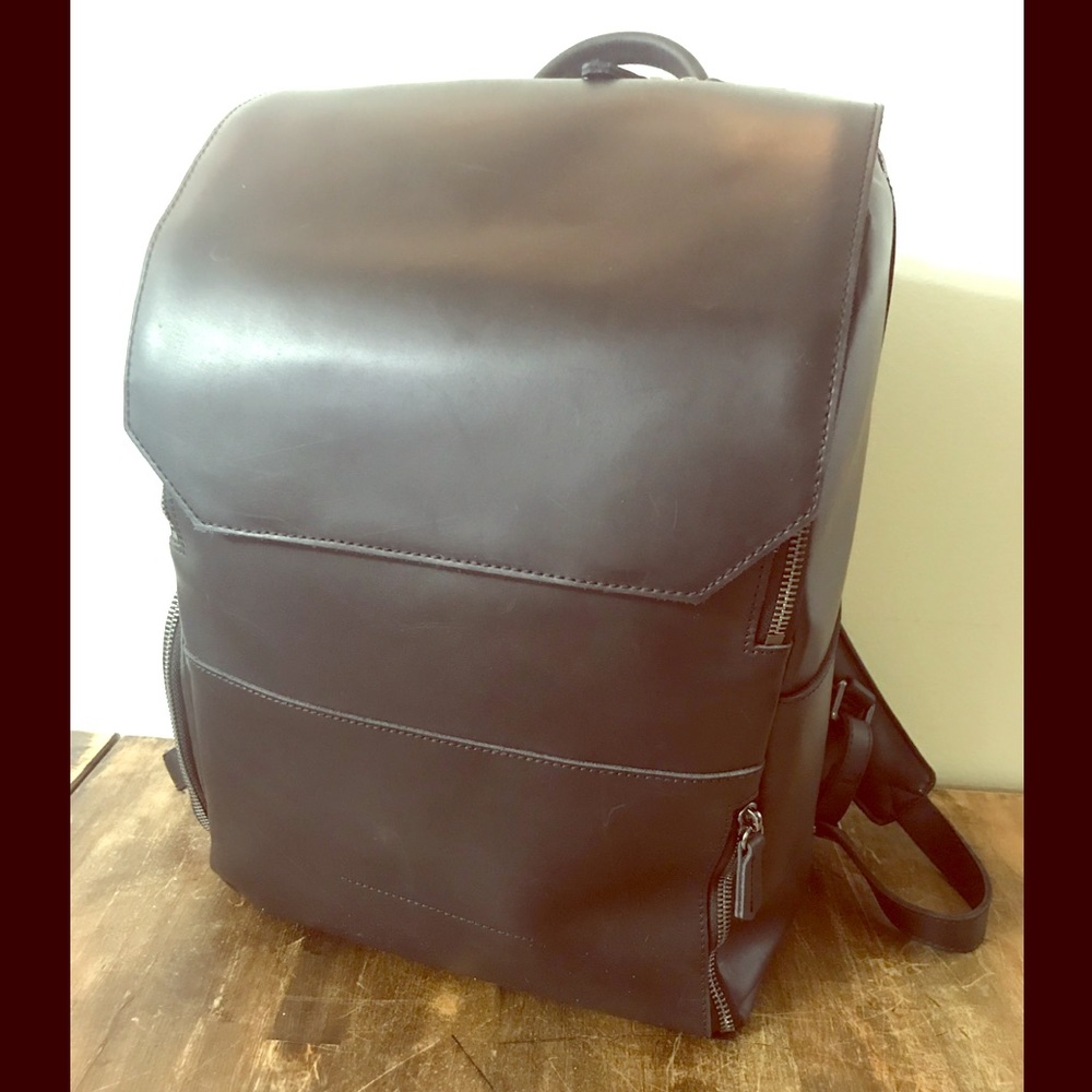 Atlas Supply Co Entrepreneur Minimalist Backpack